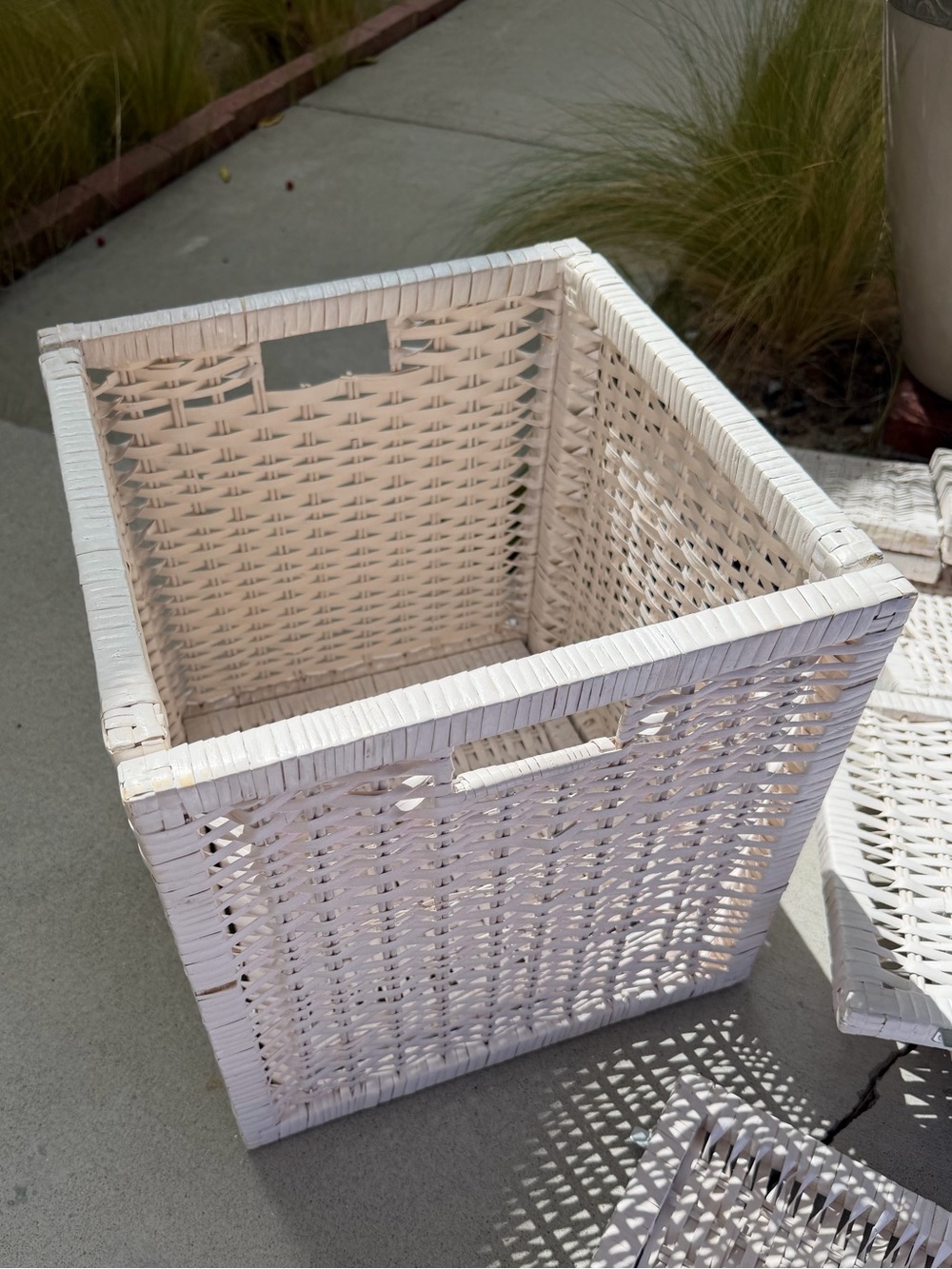 IKEA BRANÄS Basket in white
Storage and organize